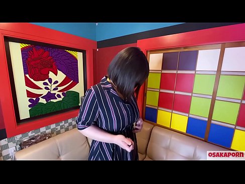 ❤️ Cutie Japanese nwere nnukwu nnụnnụ tit na-eji ihe ụmụaka egwuri egwu na-enwe mmekọahụ na-emetọ onwe ya ma nwee orgasm. Ọ na-ekwu na N'ajụjụ ọnụ banyere ya iberibe ahụmahụ. Nnukwu nnụnnụ tit na ọtụ ntutu na-asụ ude nke ukwuu. Osakaporn Anal porn ️❤